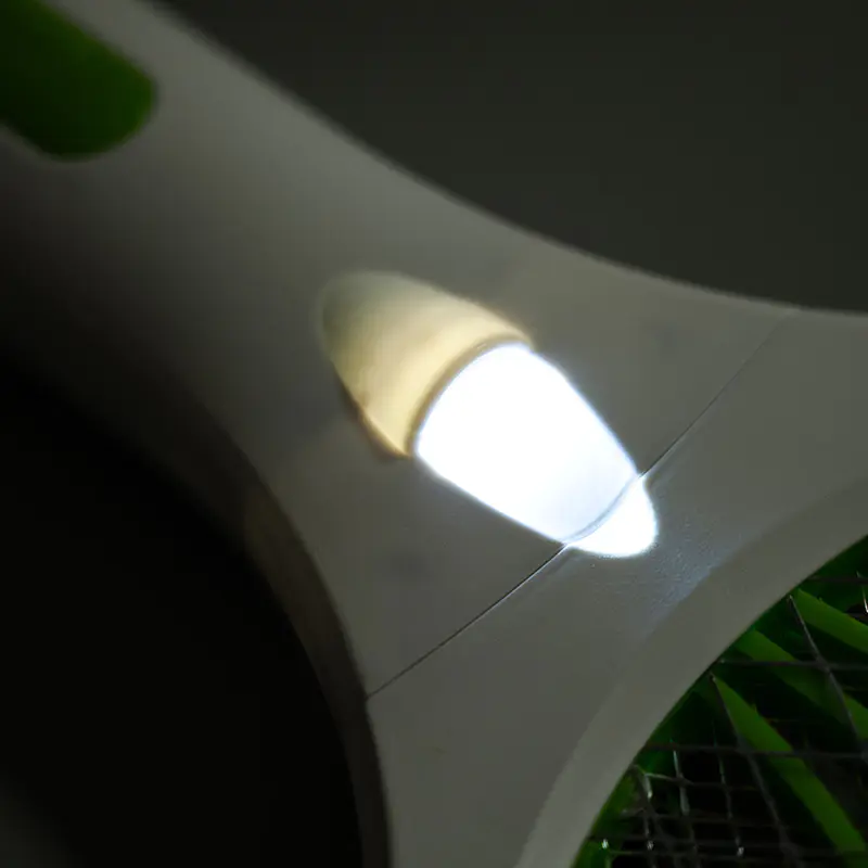 FF-988 1200mAh újratölthető lítium akkumulátor LED fényű multifunkcionális elektromos szúnyogcsapóval FF-988 1200mAh újratölthető lítium akkumulátor LED fényű multifunkcionális elektromos szúnyogcsapóval