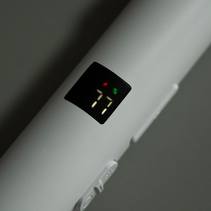 FF-882A 1200 mAh hímzett mintás lámpa USB-aljzatú elektromos szúnyogcsapó kijelzővel FF-882A 1200 mAh hímzett mintás lámpa USB-aljzatú elektromos szúnyogcsapó kijelzővel