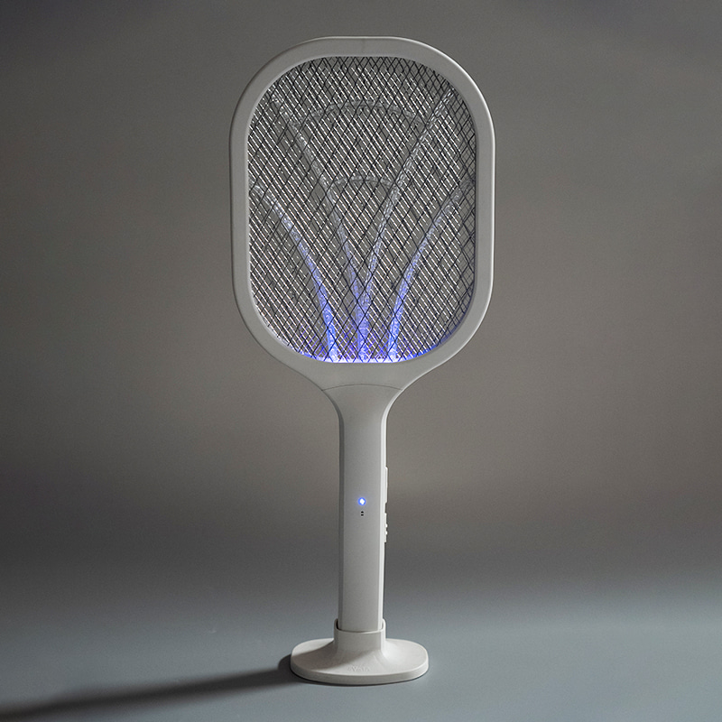 FF-918 500 mAh hímző LED szúnyogcsapó USB újratölthető FF-918 500 mAh hímző LED szúnyogcsapó USB újratölthető
